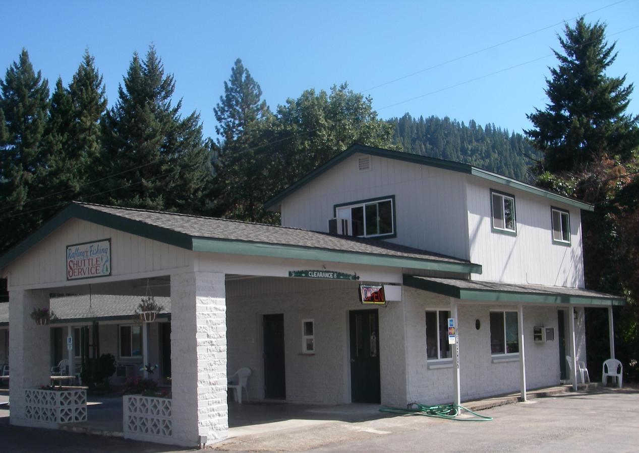 Forest Lodge Motel Happy Camp Exterior photo
