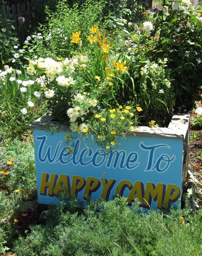 Forest Lodge Motel Happy Camp Exterior photo